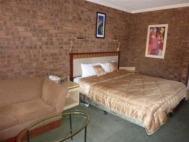 Countryman Motor Inn Dubbo Exterior photo