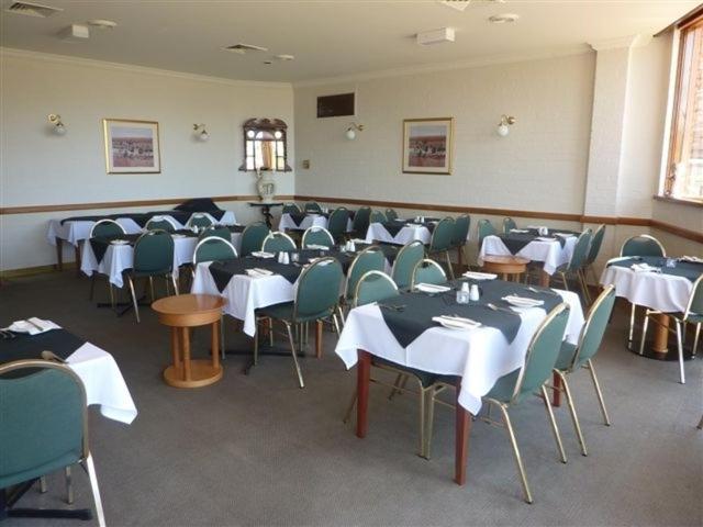 Countryman Motor Inn Dubbo Exterior photo