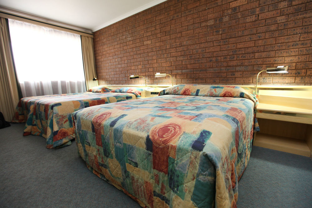 Countryman Motor Inn Dubbo Exterior photo